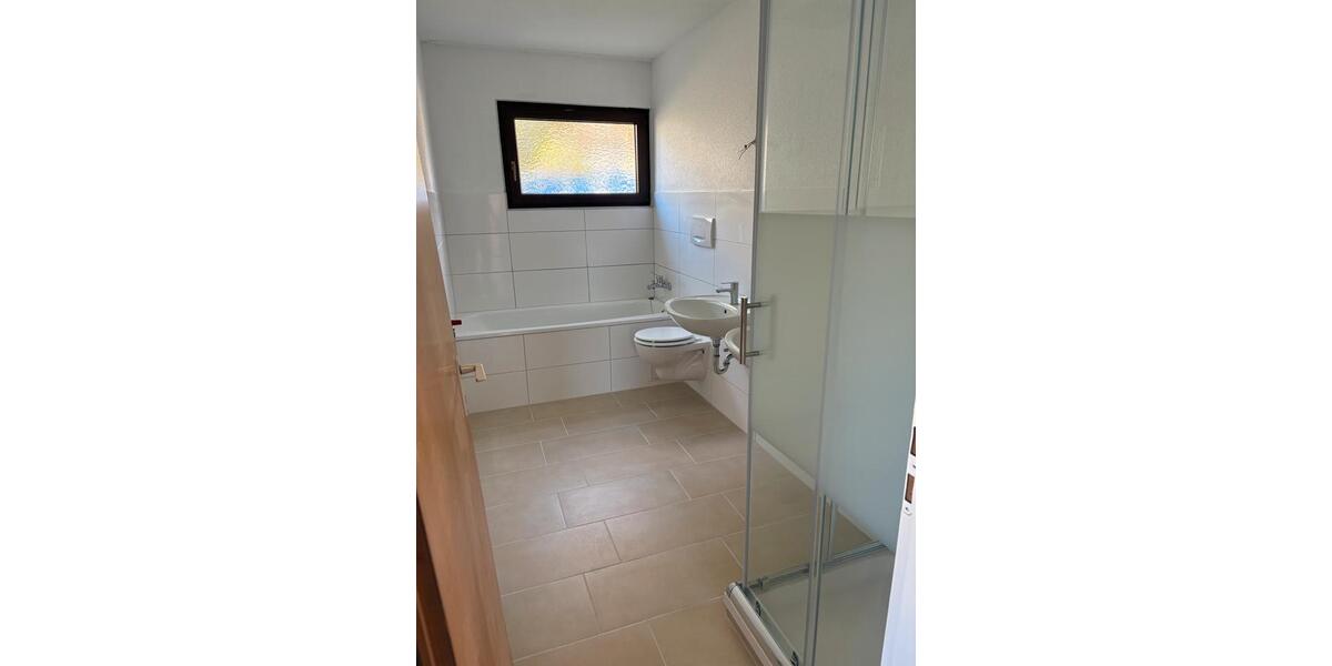 Erdgeschoßwohnung Überlingen - 3 Zimmer, 100 m&sup2;, 1.130&euro; | Angebot:24641646