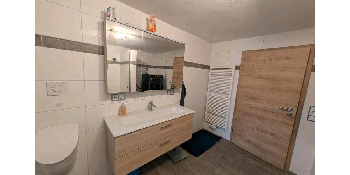 Erdgeschoßwohnung Reisbach Englmannsberg - 4 Zimmer, 100 m&sup2;, 525&euro; | Angebot:24858779