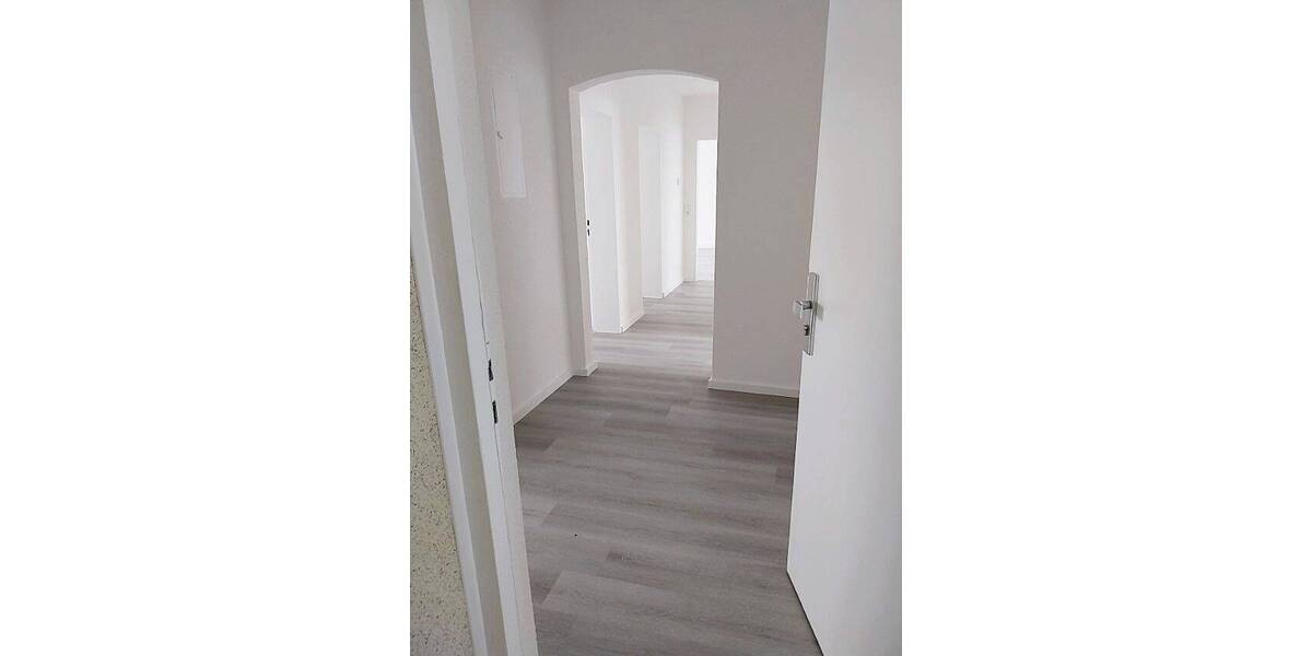 Etagenwohnung Waldsassen - 4 Zimmer, 96 m&sup2;, 720&euro; | Angebot:26289852