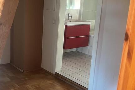 Wohnung Waldbrunn - 2 Zimmer, 80 m&sup2;, 780&euro; | Angebot:25311200