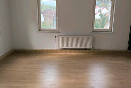 Wohnung Sonnenbühl - 5 Zimmer, 109 m&sup2;, 1.300&euro; | Angebot:25085406