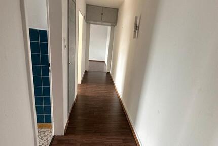 Wohnung Niestetal - 2 Zimmer, 70 m&sup2;, 650&euro; | Angebot:24842779