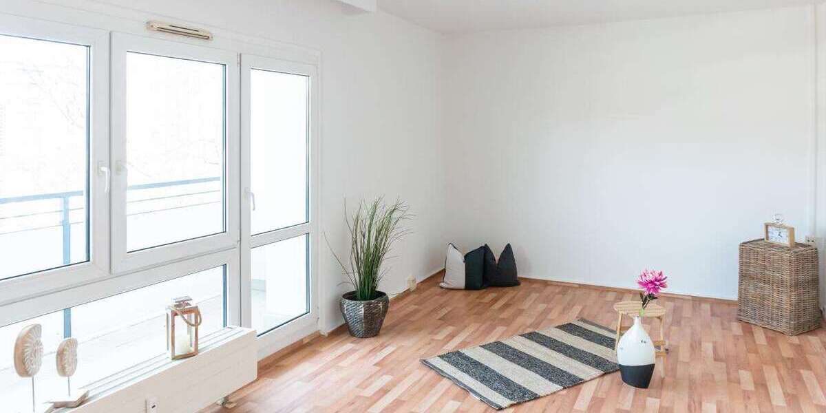 Etagenwohnung Chemnitz Zentrum - 4 Zimmer, 96 m&sup2;, 576&euro; | Angebot:27112015