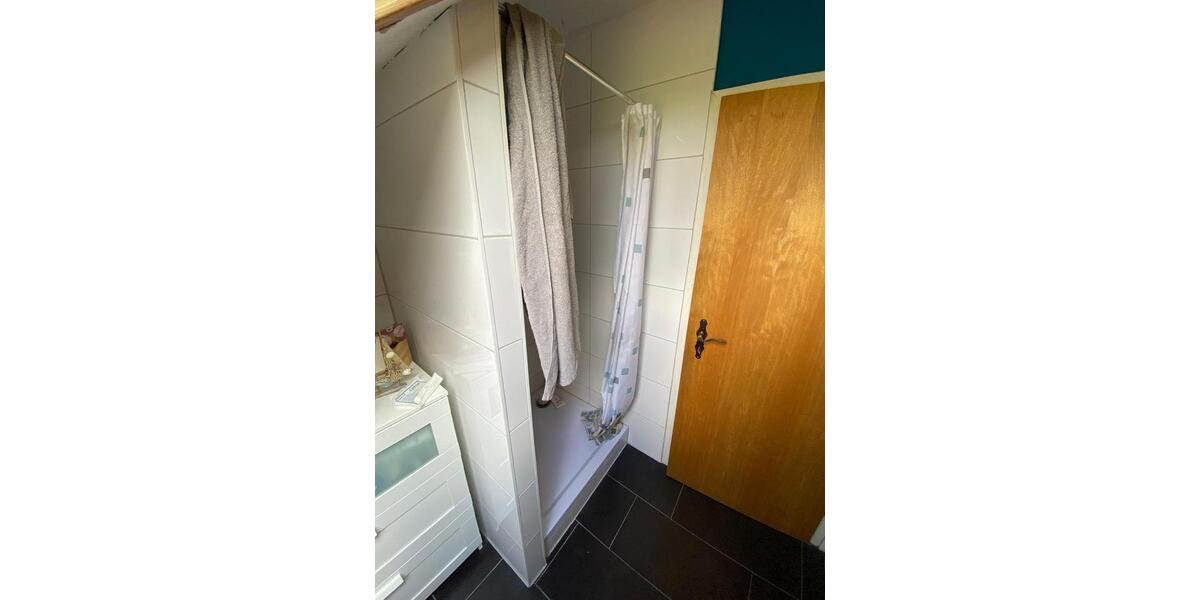 3-Zimmer 70-qm-DG Wohnung in Ilsede OT Adenstedt, 410 € 3 zimmer