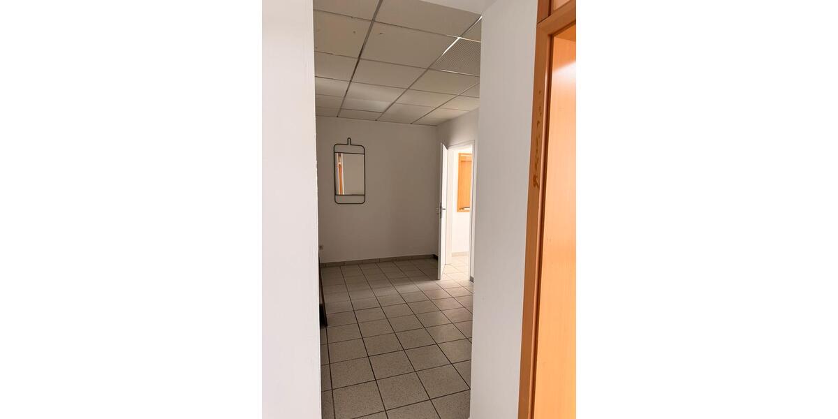 Wohnen auf Zeit Meckenbeuren - 1 Zimmer, 18 m&sup2;, 550&euro; | Angebot:26581456