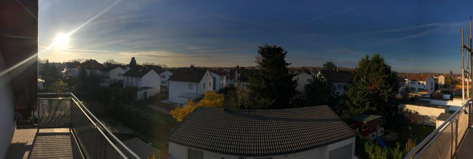 Lichtdurchflutete 2-Zimmer-Dachgeschosswohnung in Walldorf zimmer