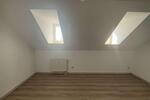 Dachgeschoßwohnung Reichenbach im Vogtland - 4 Zimmer, 77 m&sup2;, 420&euro; | Angebot:26168702