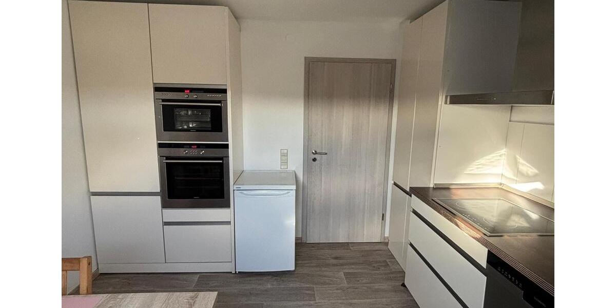 Dachgeschoßwohnung Backnang - 2.5 Zimmer, 66 m&sup2;, 720&euro; | Angebot:24838106