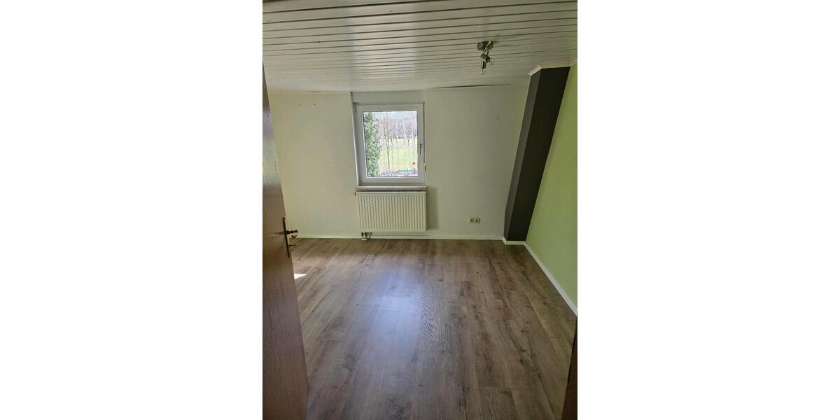 Etagenwohnung Olbernhau - 3 Zimmer, 97 m&sup2;, 590&euro; | Angebot:25376813