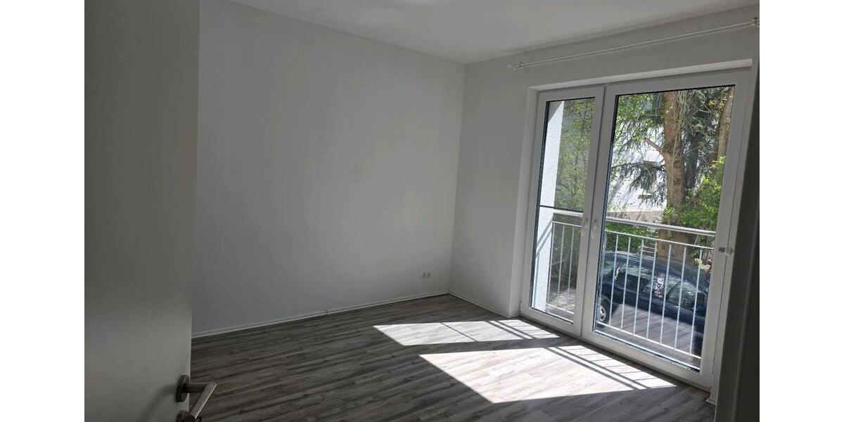 Erdgeschoßwohnung Marsberg - 2 Zimmer, 76 m&sup2;, 900&euro; | Angebot:26596475
