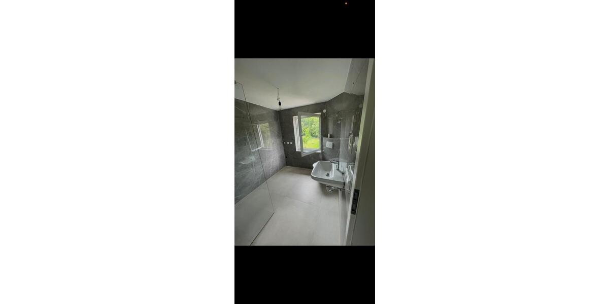 Etagenwohnung Hechingen - 3 Zimmer, 75 m&sup2;, 1.000&euro; | Angebot:25812891