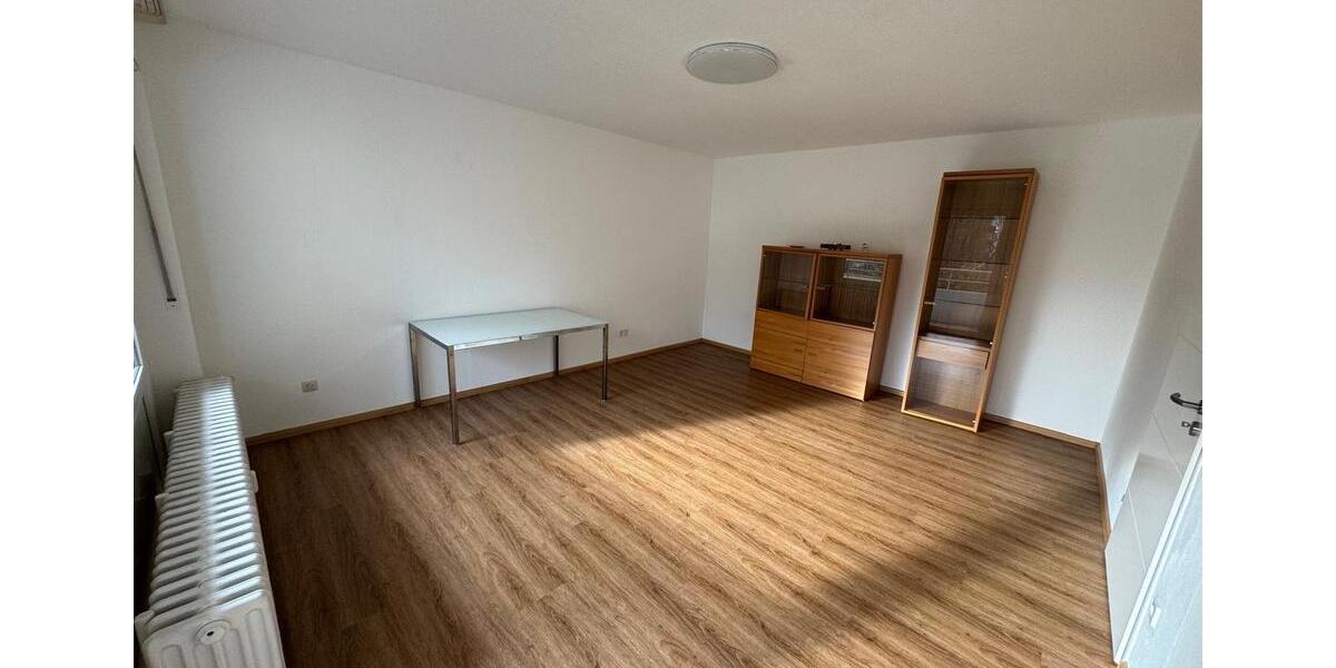 Erdgeschoßwohnung Lahr (Schwarzwald) - 3 Zimmer, 83 m&sup2;, 950&euro; | Angebot:25641344