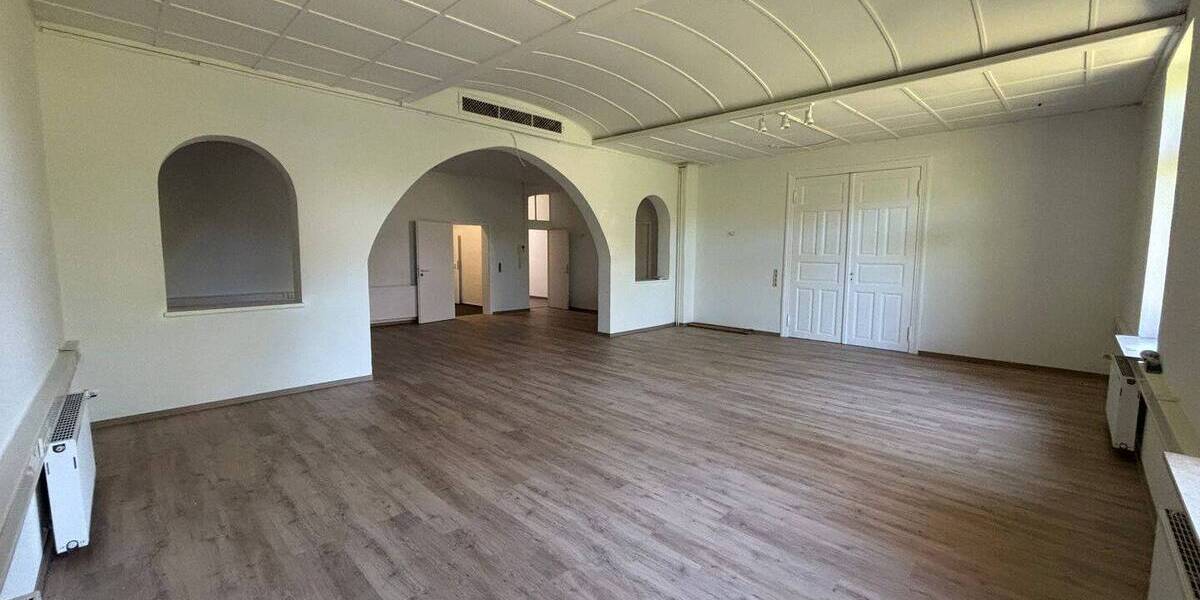 Büro-Gewerberäume in bester Lage von Kirchweyhe 1 zimmer