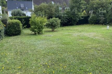 1-Fam.-Haus mit großem Garten...
