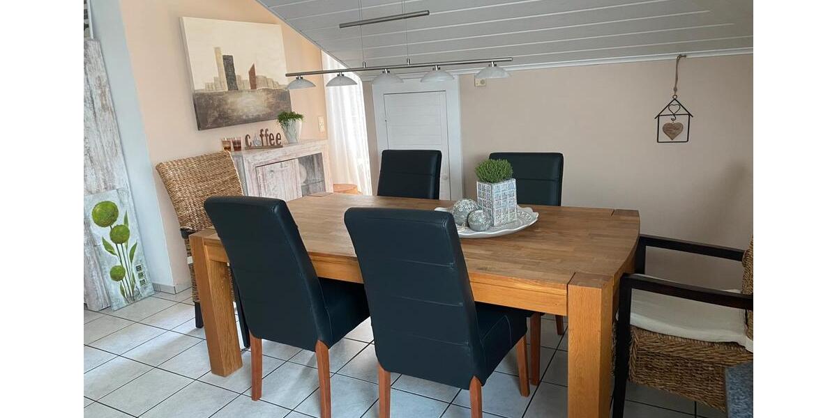 Dachgeschoßwohnung Hillesheim - 3 Zimmer, 84 m&sup2;, 940&euro; | Angebot:26231849