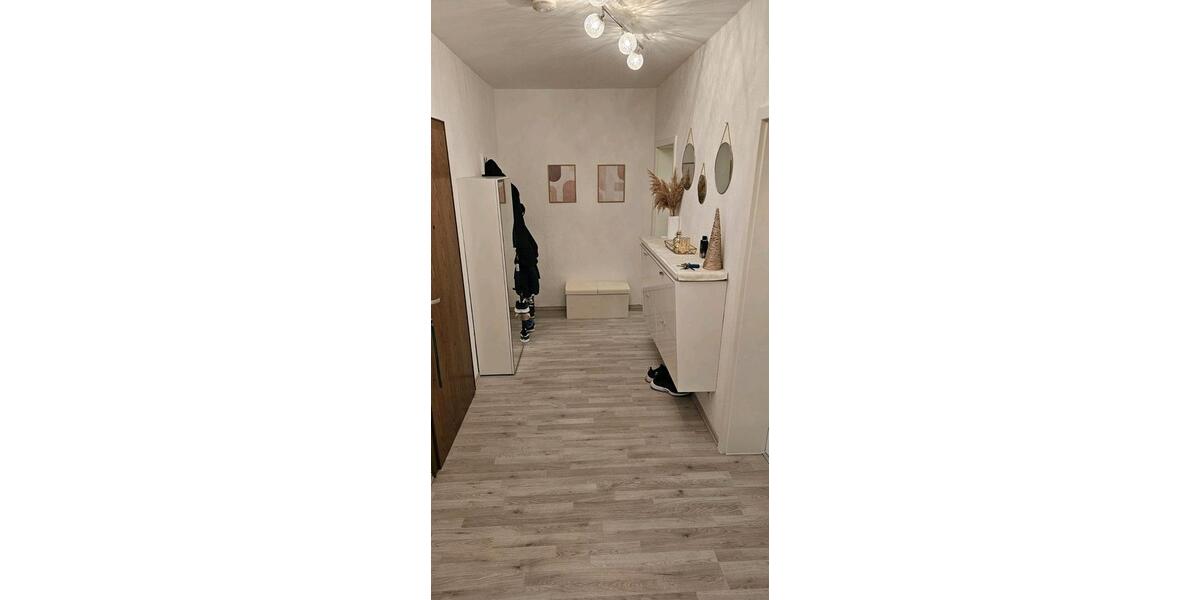 Wohnen auf Zeit Wuppertal Elberfeld - 3 Zimmer, 22 m&sup2;, 400&euro; | Angebot:26699136