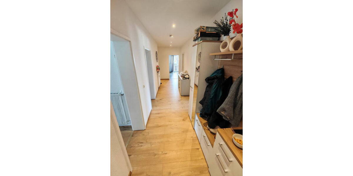 Etagenwohnung Heppenheim Kirschhausen - 4 Zimmer, 134 m&sup2;, 1.400&euro; | Angebot:26150676