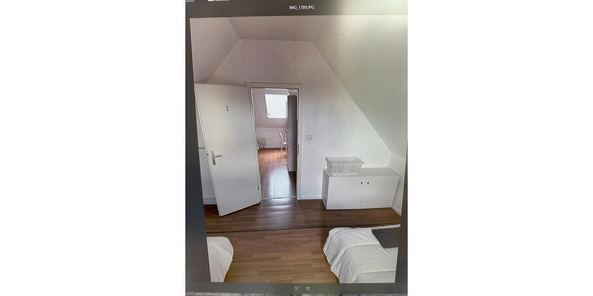 Wohnen auf Zeit Ettringen - 3 Zimmer, 90 m&sup2;, 700&euro; | Angebot:24274685