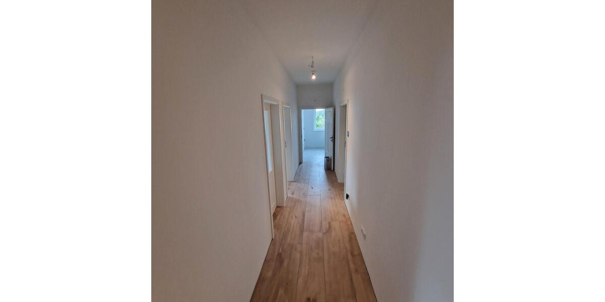Etagenwohnung Rhauderfehn - 3 Zimmer, 80 m&sup2;, 915&euro; | Angebot:26088497