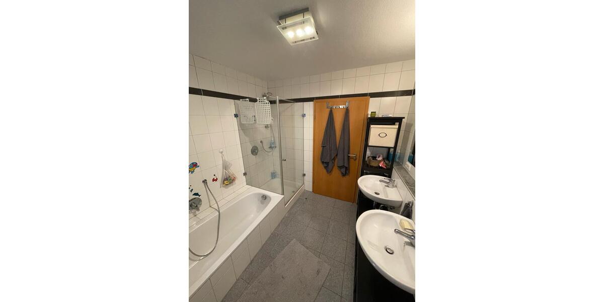 4-Zimmerwohnung mit Terrasse 4 zimmer