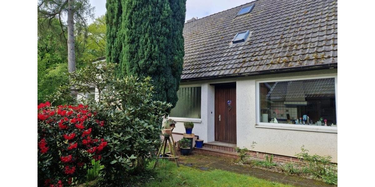 Einfamilienhaus Hoisdorf - 4 Zimmer, 164 m&sup2;, 1.900&euro; | Angebot:25226812