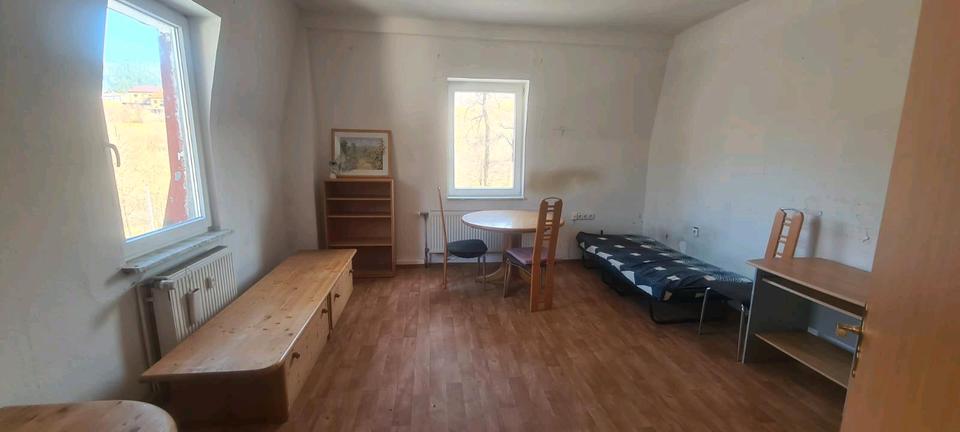 Etagenwohnung Warmensteinach - 3 Zimmer, 70 m&sup2;, 700&euro; | Angebot:25456515