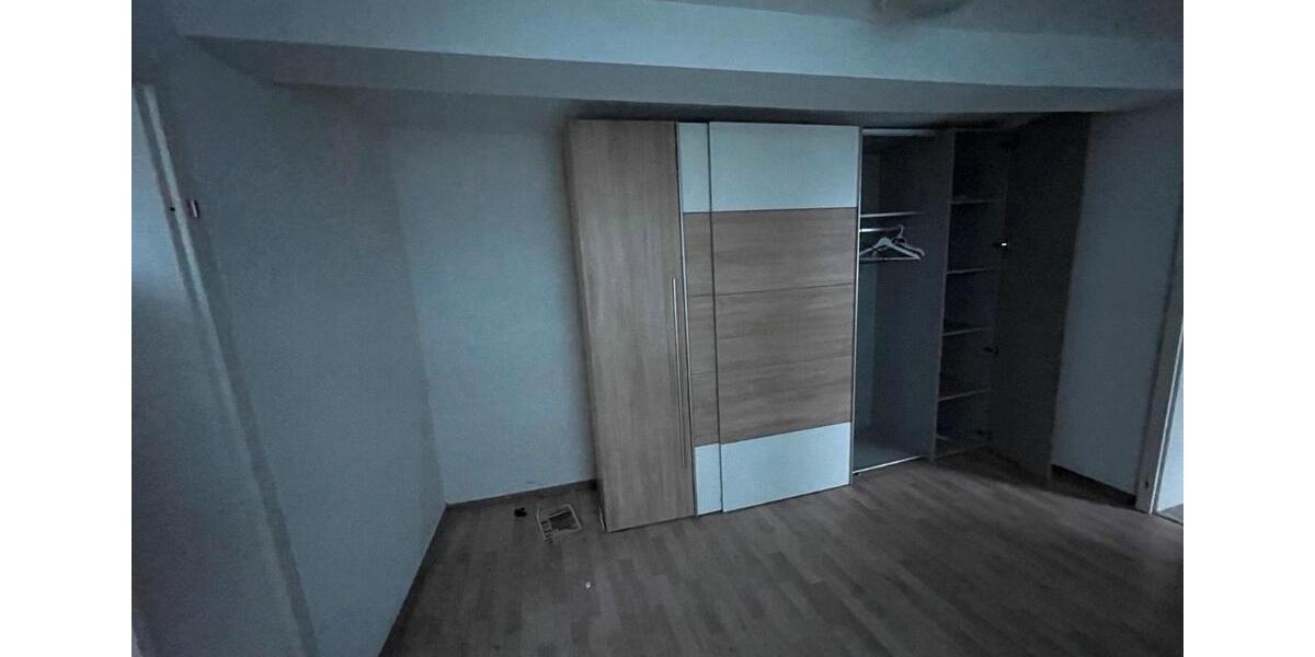 Etagenwohnung Breuna - 3 Zimmer, 73 m&sup2;, 700&euro; | Angebot:25533095