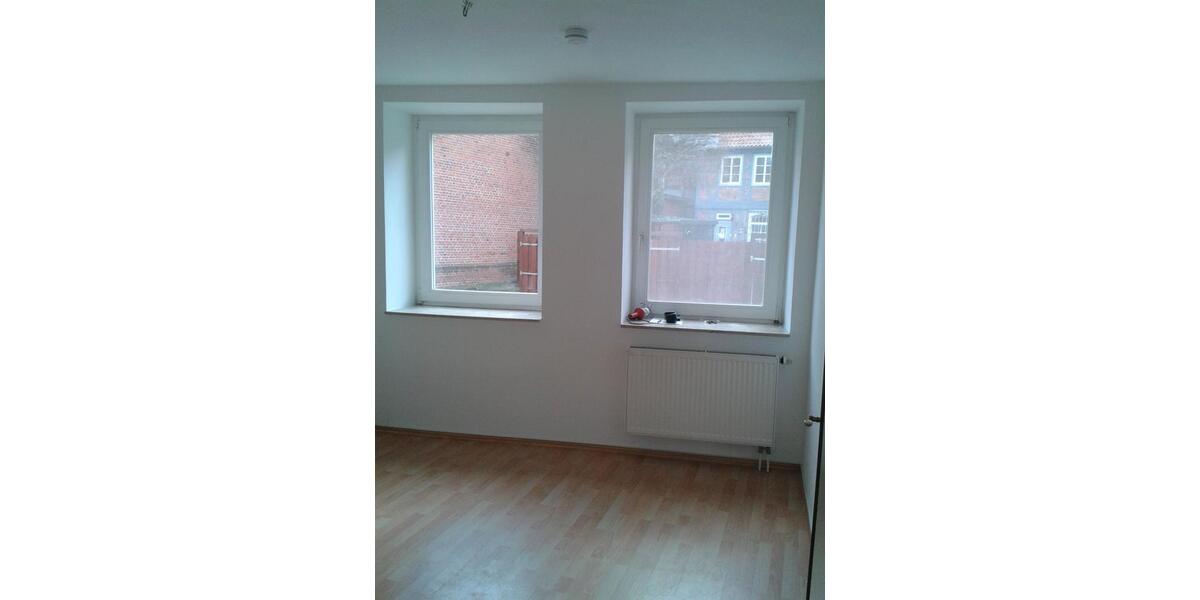 Etagenwohnung Boizenburg/Elbe Elbe - 1 Zimmer, 28 m&sup2;, 260&euro; | Angebot:26271591
