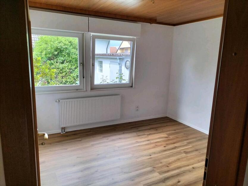 Erdgeschoßwohnung in Wolframs -Eschenbach zu vermieten