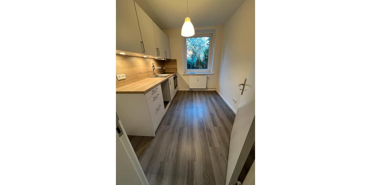 Erdgeschoßwohnung Hamburg Wandsbek - 3 Zimmer, 77 m&sup2;, 1.150&euro; | Angebot:26675218