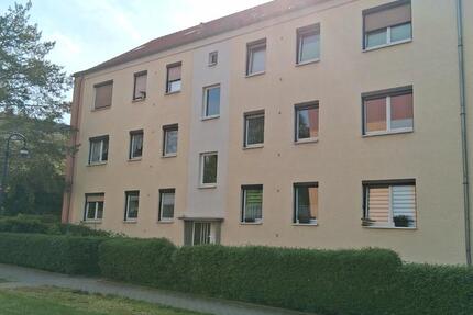 Wohnung Hohenmölsen - 2 Zimmer, 46 m&sup2;, 400&euro; | Angebot:26447883
