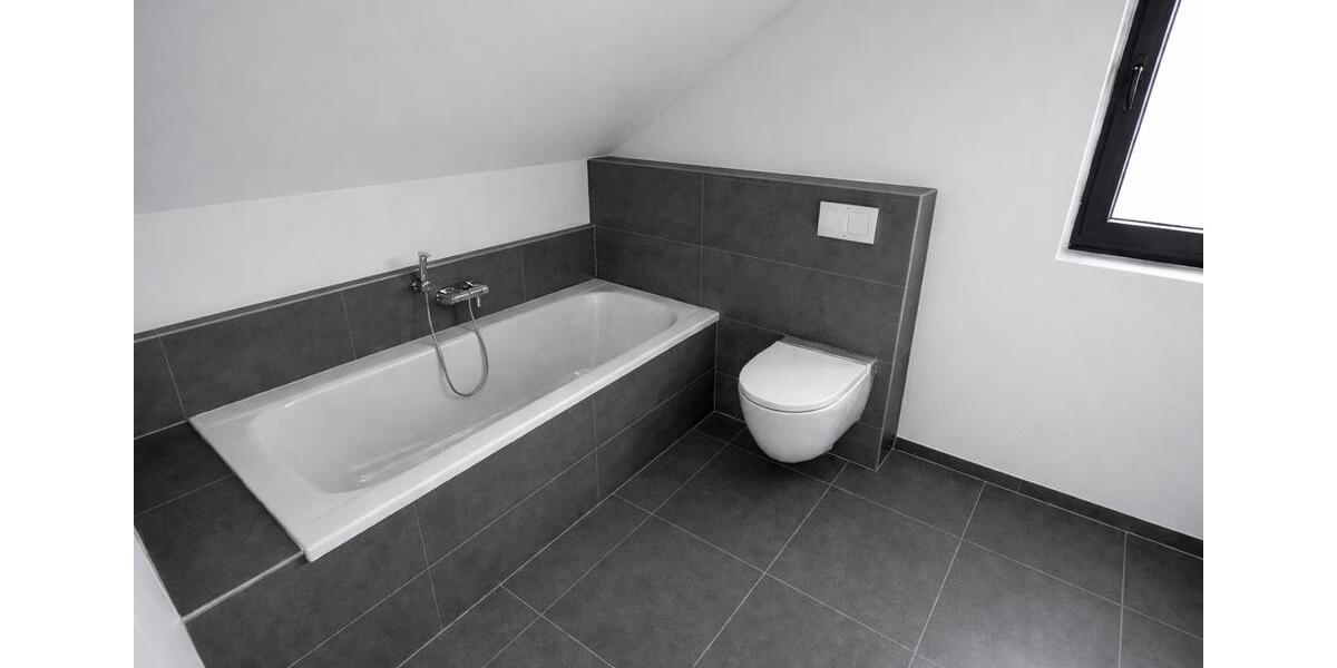 Einfamilienhaus Uetze - 4 Zimmer, 114 m&sup2;, 1.500&euro; | Angebot:26007134