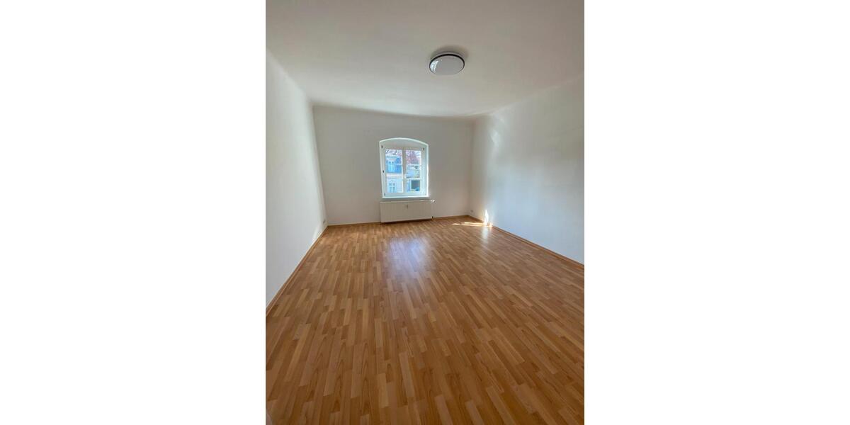 Etagenwohnung Ballenstedt - 2 Zimmer, 66 m&sup2;, 430&euro; | Angebot:23038060