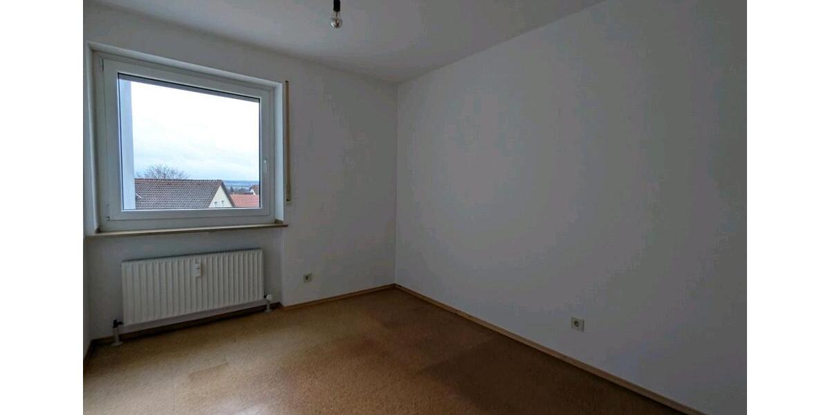 Hochparterre Amberg - 4 Zimmer, 100 m&sup2;, 1.200&euro; | Angebot:25392062