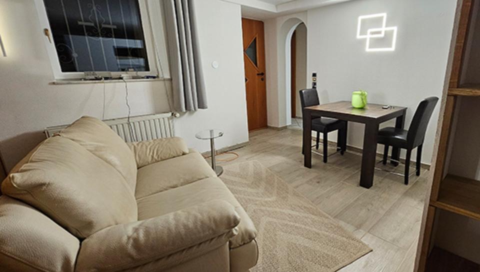 Wohnen auf Zeit Mundelsheim - 1.5 Zimmer, 33 m&sup2;, 68&euro; | Angebot:25844751