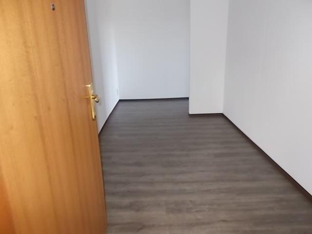 Dachgeschoßwohnung Taura - 2 Zimmer, 74 m&sup2;, 326&euro; | Angebot:26545937