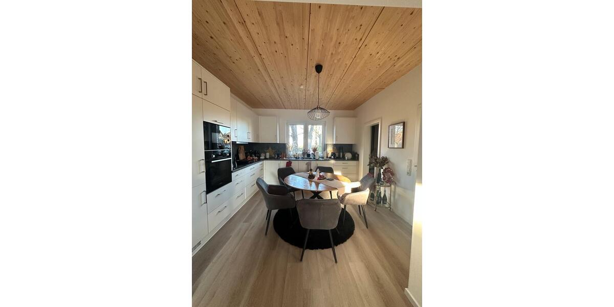 Doppelhaushälfte Martfeld - 5 Zimmer, 116 m&sup2;, 1.675&euro; | Angebot:25422915