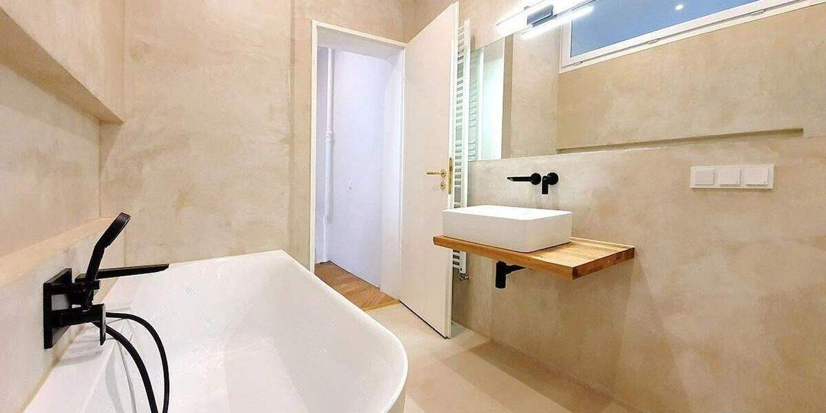 Etagenwohnung Berlin Charlottenburg - 4 Zimmer, 102 m&sup2;, 2.860&euro; | Angebot:25261318