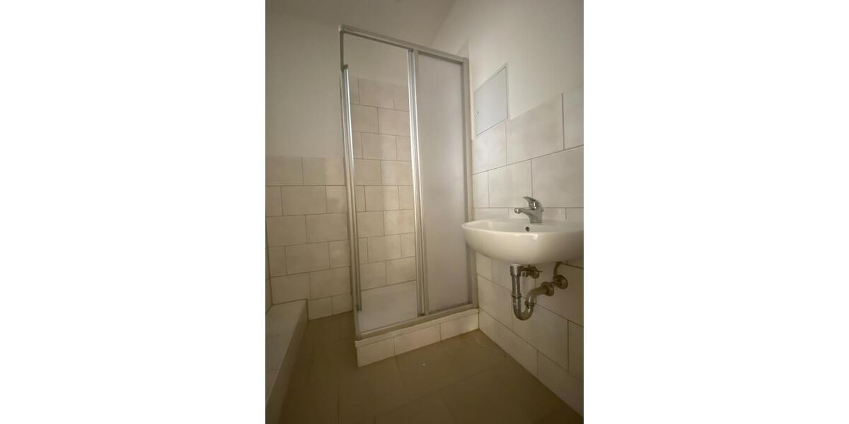 Erdgeschoßwohnung Dresden Pieschen - 2 Zimmer, 62 m&sup2;, 530&euro; | Angebot:25907604