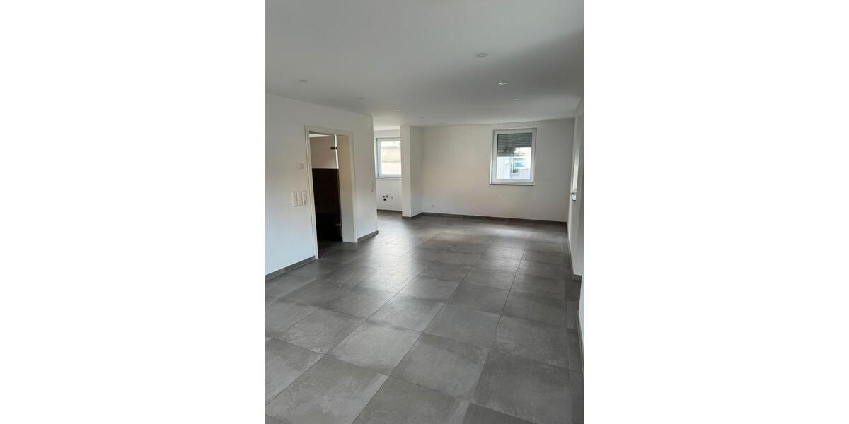 Erdgeschoßwohnung Oedheim - 2.5 Zimmer, 85 m&sup2;, 900&euro; | Angebot:26620994