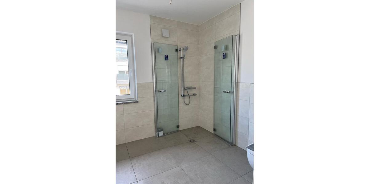 Etagenwohnung Büchlberg - 3 Zimmer, 79 m&sup2;, 870&euro; | Angebot:26416401