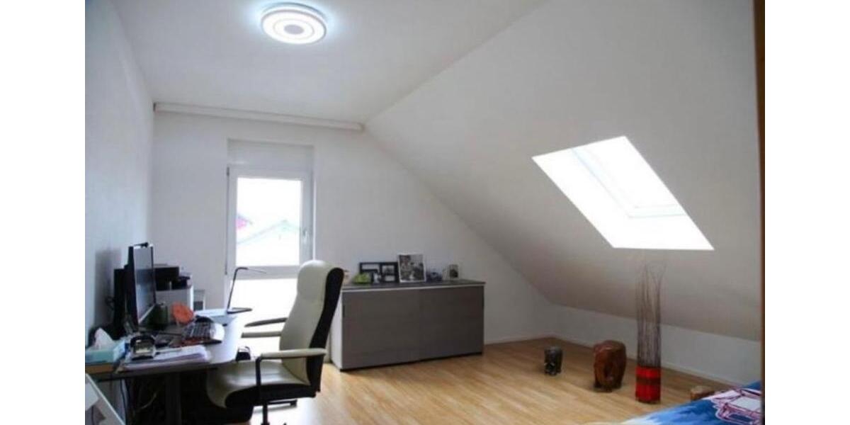 Maisonettenwohnung Freiburg im Breisgau - 5 Zimmer, 116 m&sup2;, 2.000&euro; | Angebot:25120830