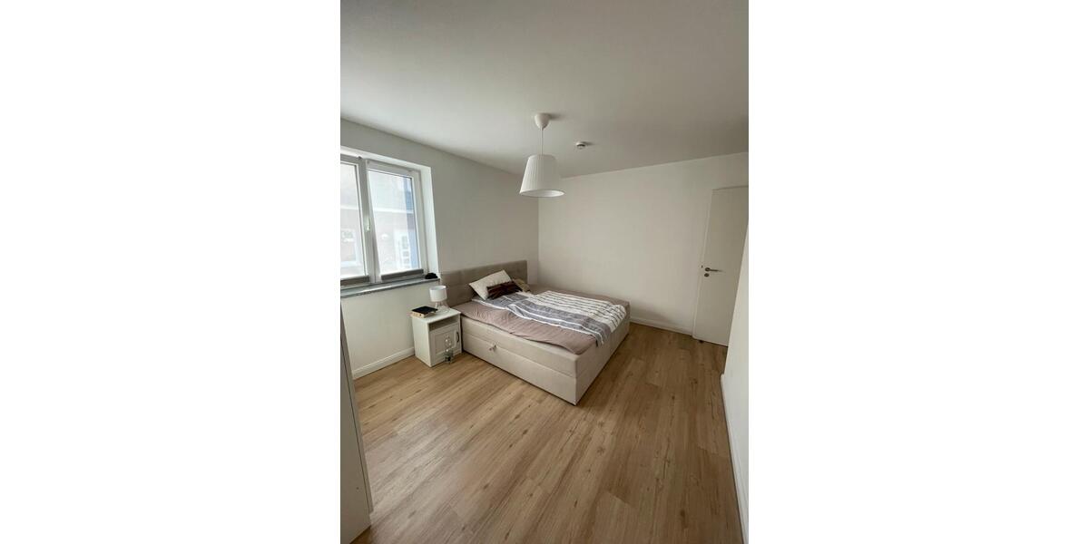Etagenwohnung Reinfeld (Holstein) - 3 Zimmer, 85 m&sup2;, 1.300&euro; | Angebot:26446653