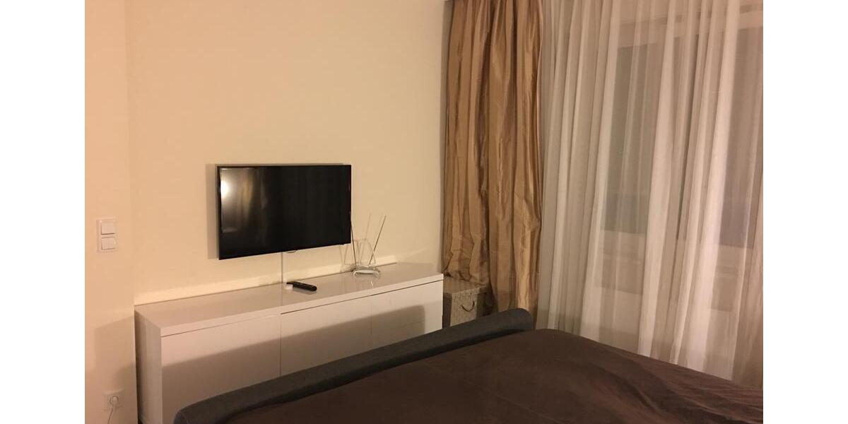 Hochparterre Berlin Steglitz-Zehlendorf - 3 Zimmer, 75 m&sup2;, 2.400&euro; | Angebot:25615078