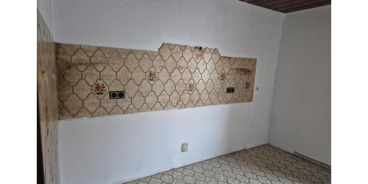 Etagenwohnung Dielheim - 4 Zimmer, 80 m&sup2;, 1.100&euro; | Angebot:24398226