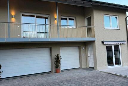 Wohnung Haus Gewerberäume Praxis 4 zimmer