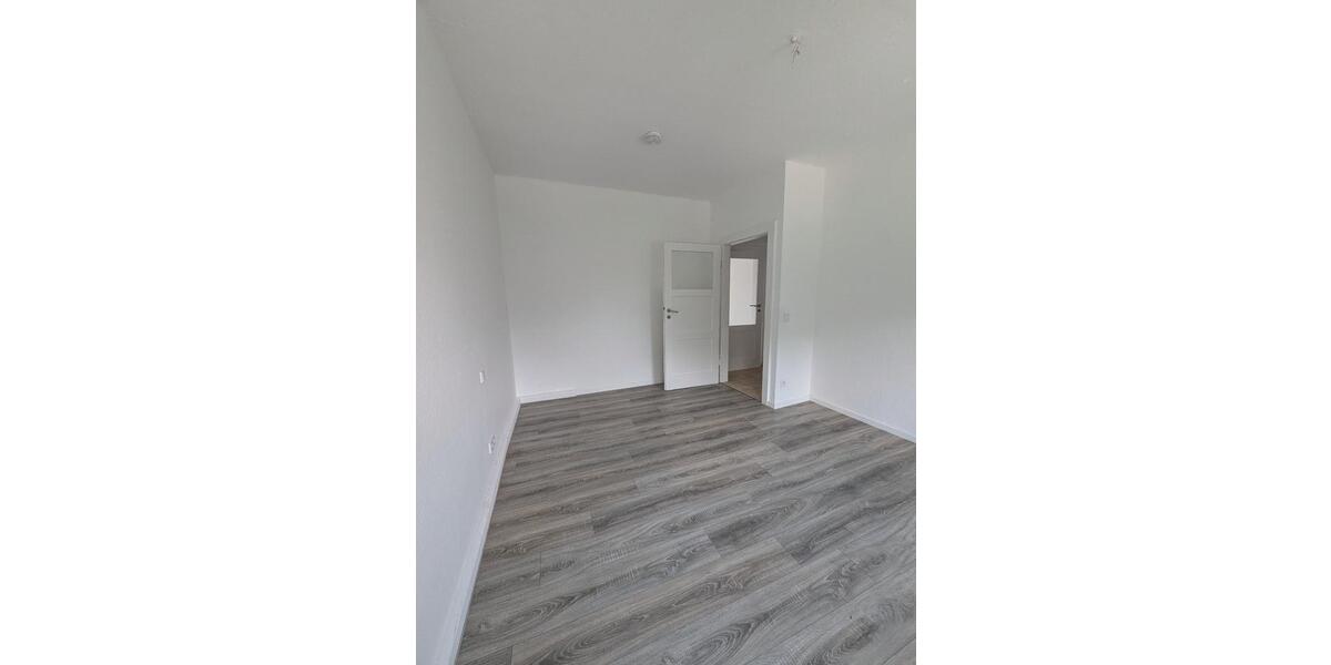 Etagenwohnung Bennewitz - 3 Zimmer, 69 m&sup2;, 499&euro; | Angebot:26364571