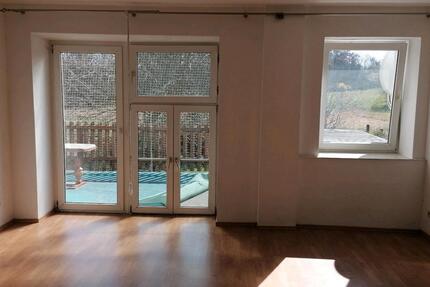 Wohnung Lützen - 1 Zimmer, 78 m&sup2;, 780&euro; | Angebot:25943681