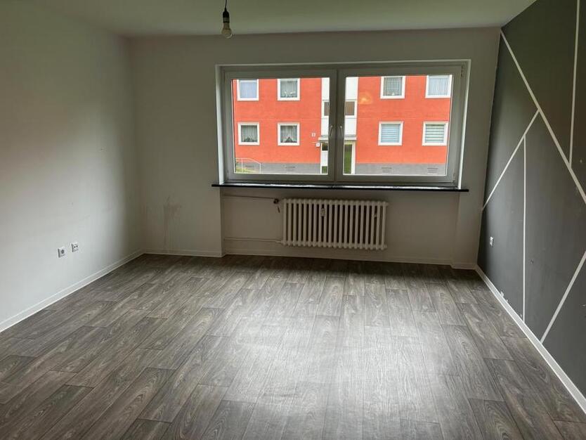 ...-frühstücken auf dem Balkon-EG,3 Zimmer, Keller zimmer