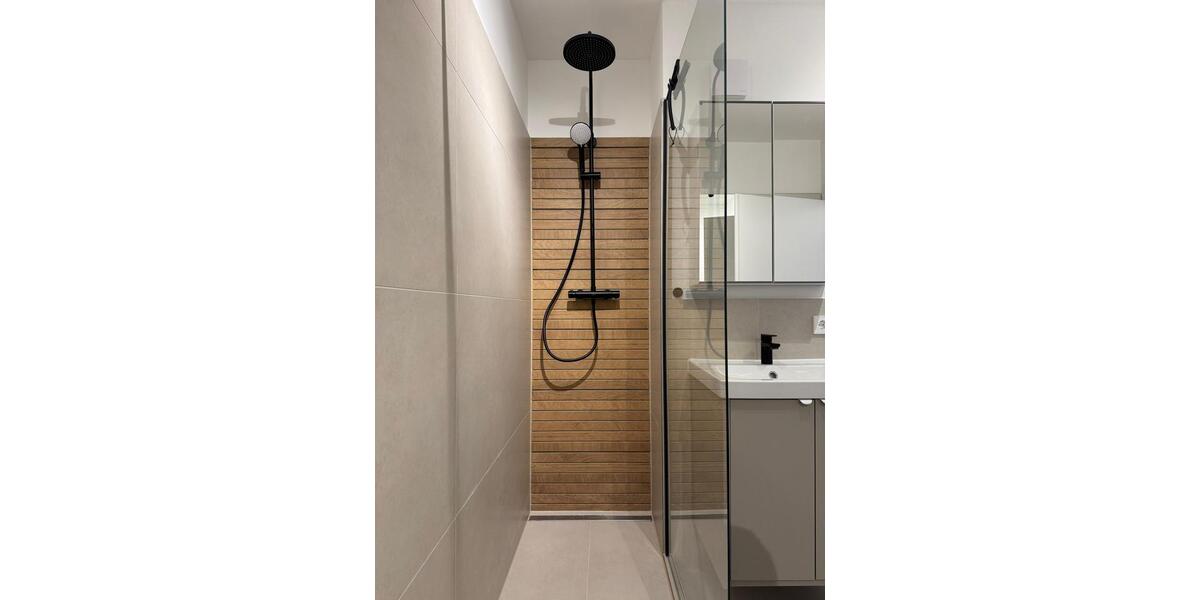 Hochwertig sanierte, vollmöblierte 1-Zimmer Wohnung 46 qm 1 zimmer